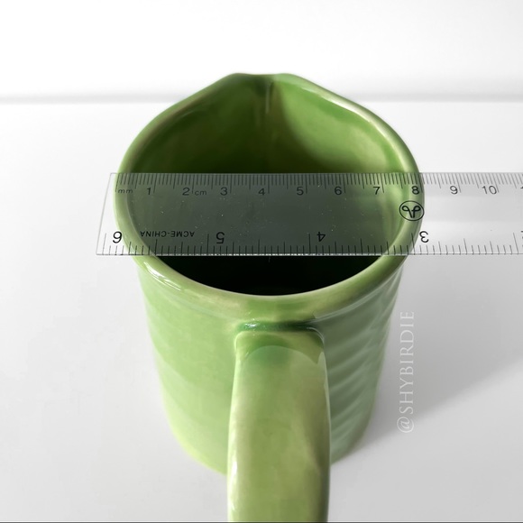 NWT Portuguese Handmade Ceramic Decanter in Leaf Green - Picture 6 of 9